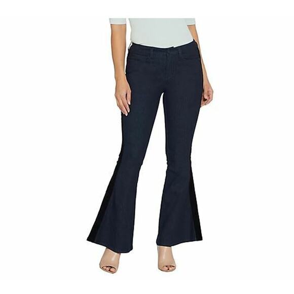 G.I.L.I. NEW $108 Flare Leg Stretch Denim Jean Velvet Trim Dark Rinse Size 6 - Picture 1 of 3